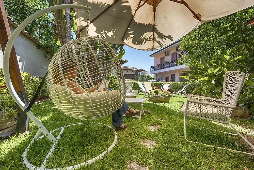 San Pietro Bed & Breakfast Noto 3*,